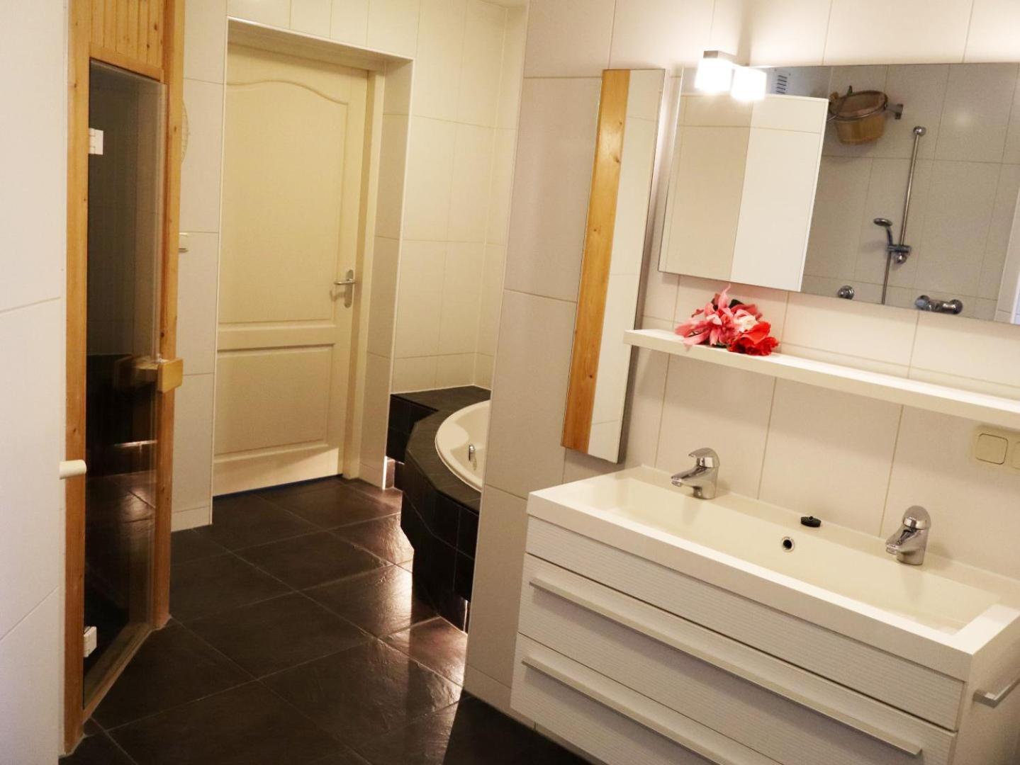 Luxe Vakantiehuis In Friesland Joure Esterno foto