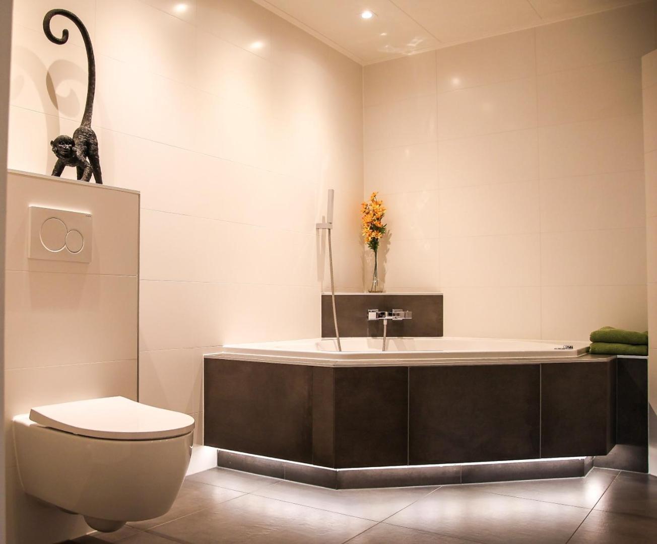 Luxe Vakantiehuis In Friesland Joure Esterno foto